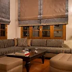 Kastraki Otel